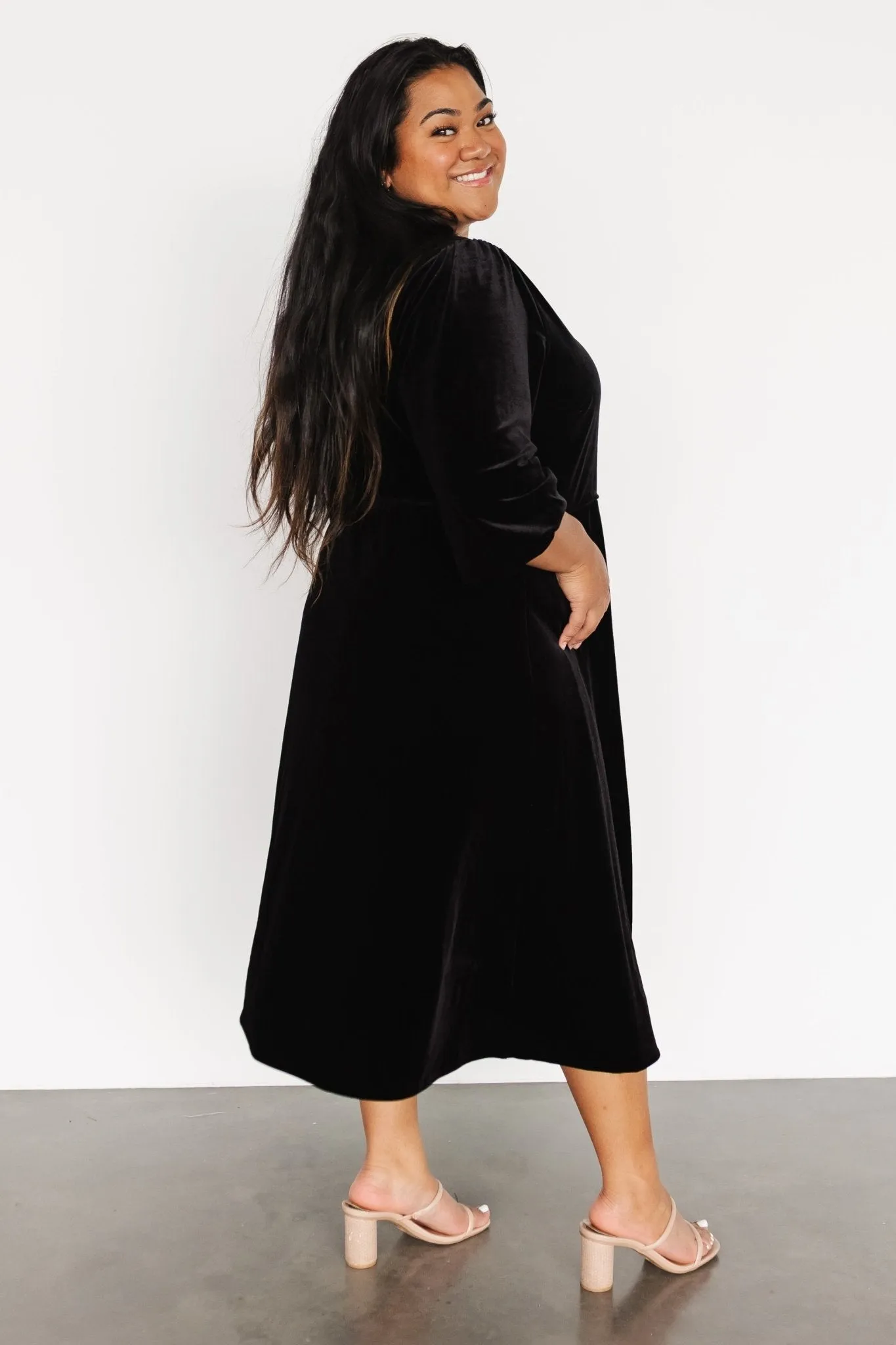 Beckinsale Velvet Wrap Dress | Black