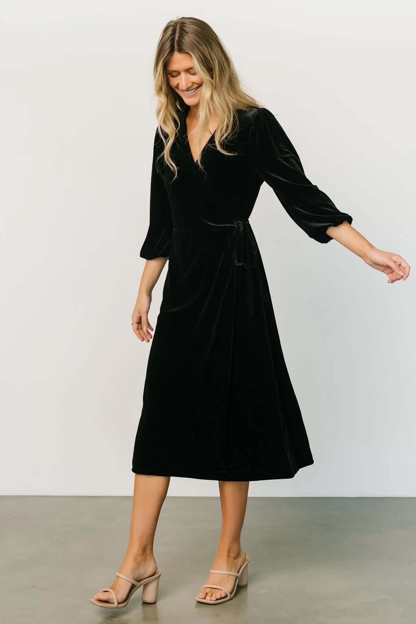 Beckinsale Velvet Wrap Dress | Black