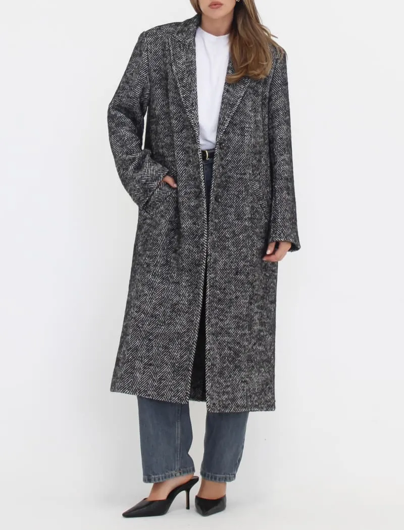 Sinatra Coat | Black Herringbone
