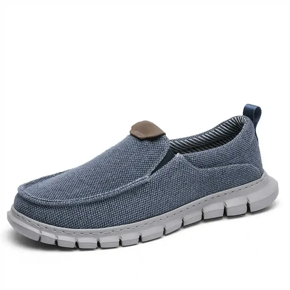 Sky Blue Slip Resistant Skate Shose Casual Sneakers